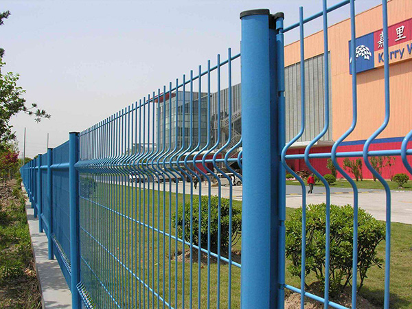 三角折彎護欄網